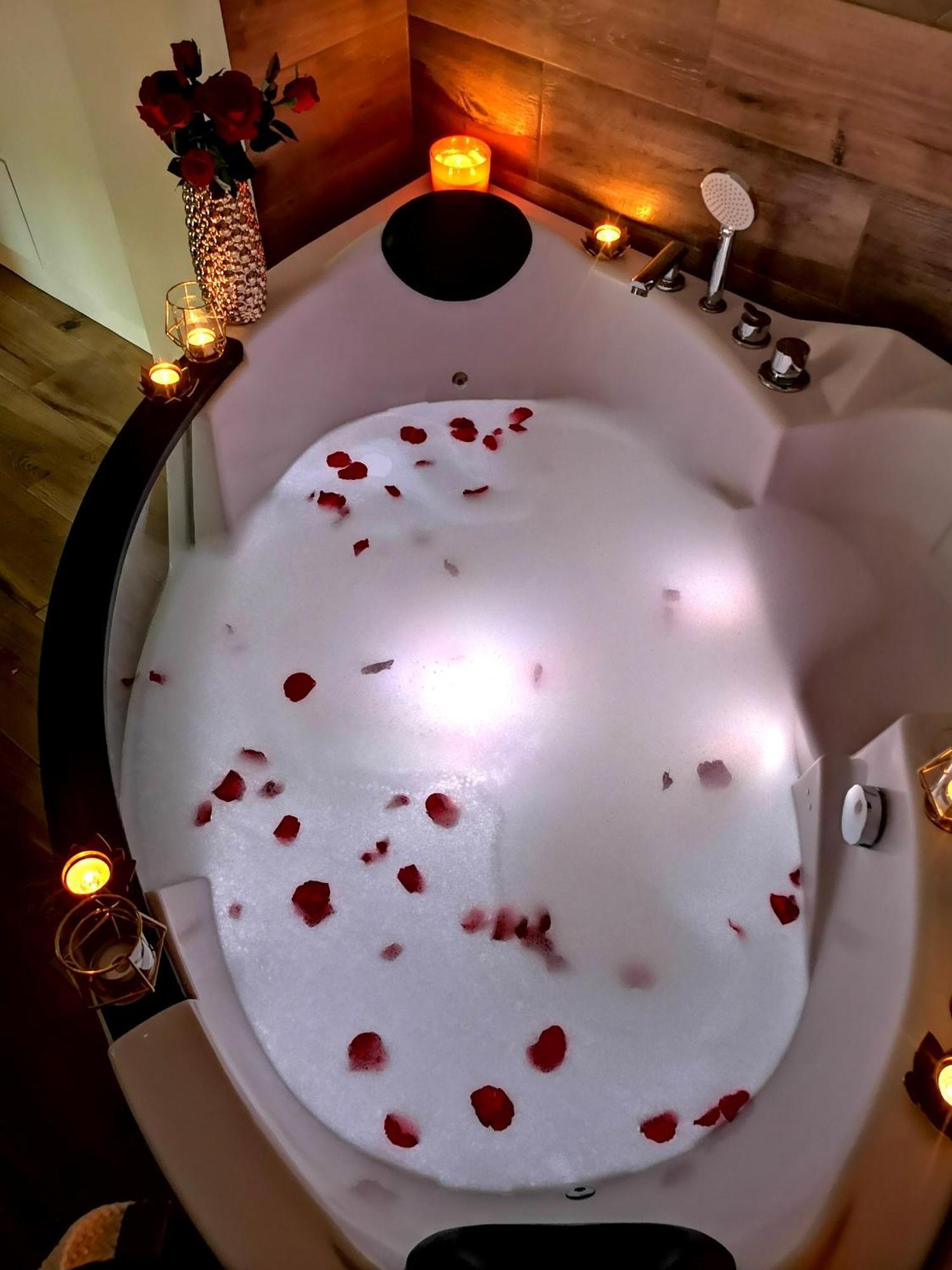 קרקוב Jacuzzi Spa Przemyska מראה חיצוני תמונה